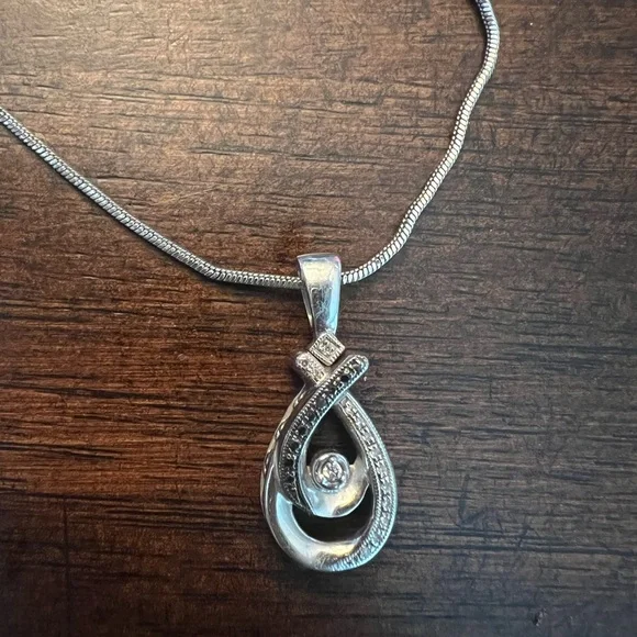 Kay diamond necklace - Picture 1 of 9